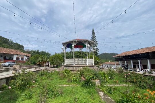 Tour to San Sebastian del Oeste