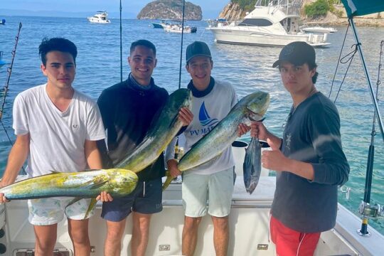 Private Boat Fishing in the Bay of Puerto Vallarta